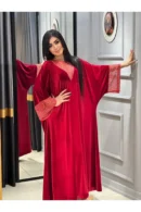 فستان سهرة مخمل